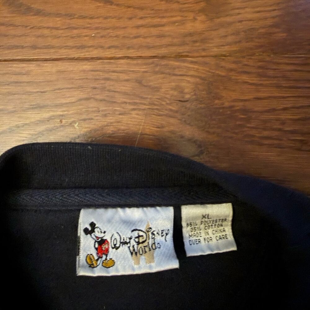 Vintage Walt Disney World Embroidered Navy Crew Neck Size XL - Picture 3 of 3